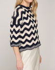 AUTUMN CASHMERE ZIG ZAG STITCH S/S CREW W/ SCALLOP EDGE