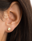 TAI VINTAGE CZ GOLD SCREW POST EARRING