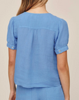 BELLA DAHL SHORT SLEEVE FLOWY PULLOVER TOP