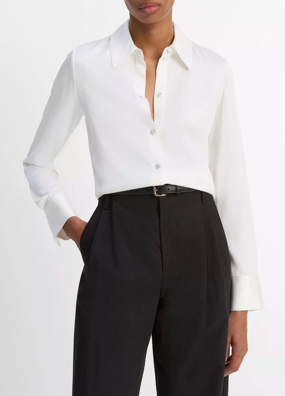 VINCE SILK-BLEND SLIM BUTTON-FRONT BLOUSE