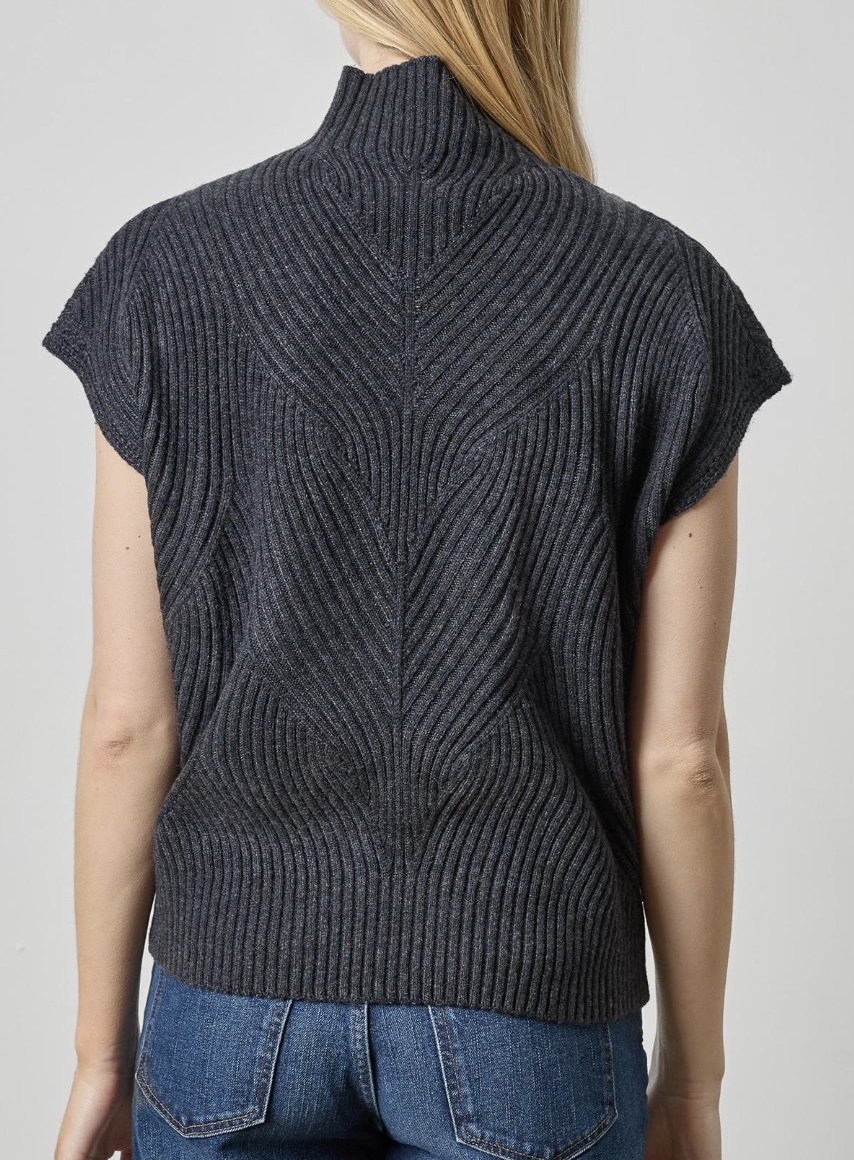 LILLA P CABLE WEDGE SWEATER