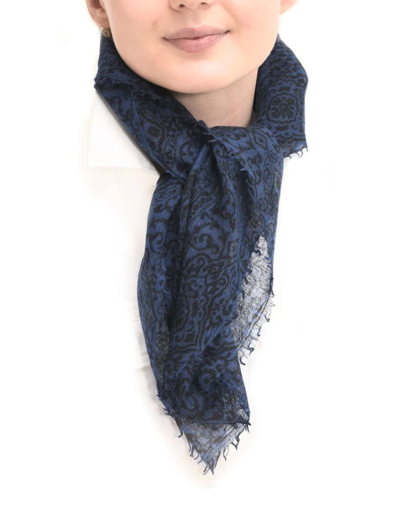 MEG COHEN CASHMERE WHISPER PAISLEY NECKERCHIEF