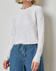 LILLA P LONG SLEEVE CROPPED TEE