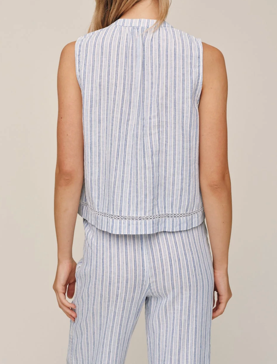 BELLA DAHL SLEEVELESS BUTTON FRONT