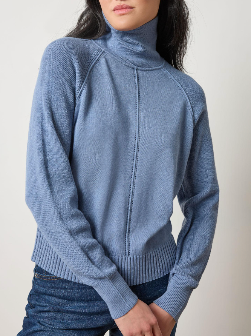 LILLA P RELAXED TURTLENECK SWEATER