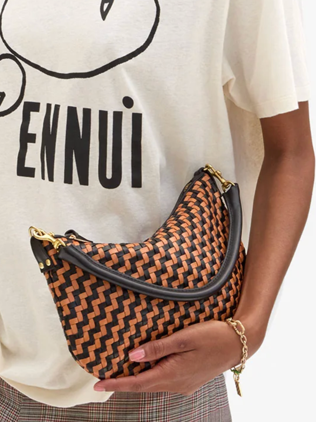 CLARE V WOVEN PETIT MOYEN MESSENGER