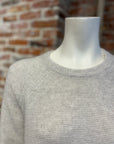 AUTUMN CASHMERE LINKS STITCH RAGLAN SHIRTTAIL CREW