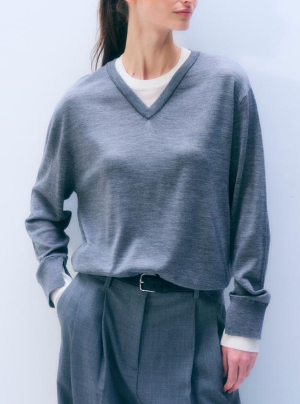 WHITE &amp; WARREN SUPERFINE MERINO LAYERED V NECK