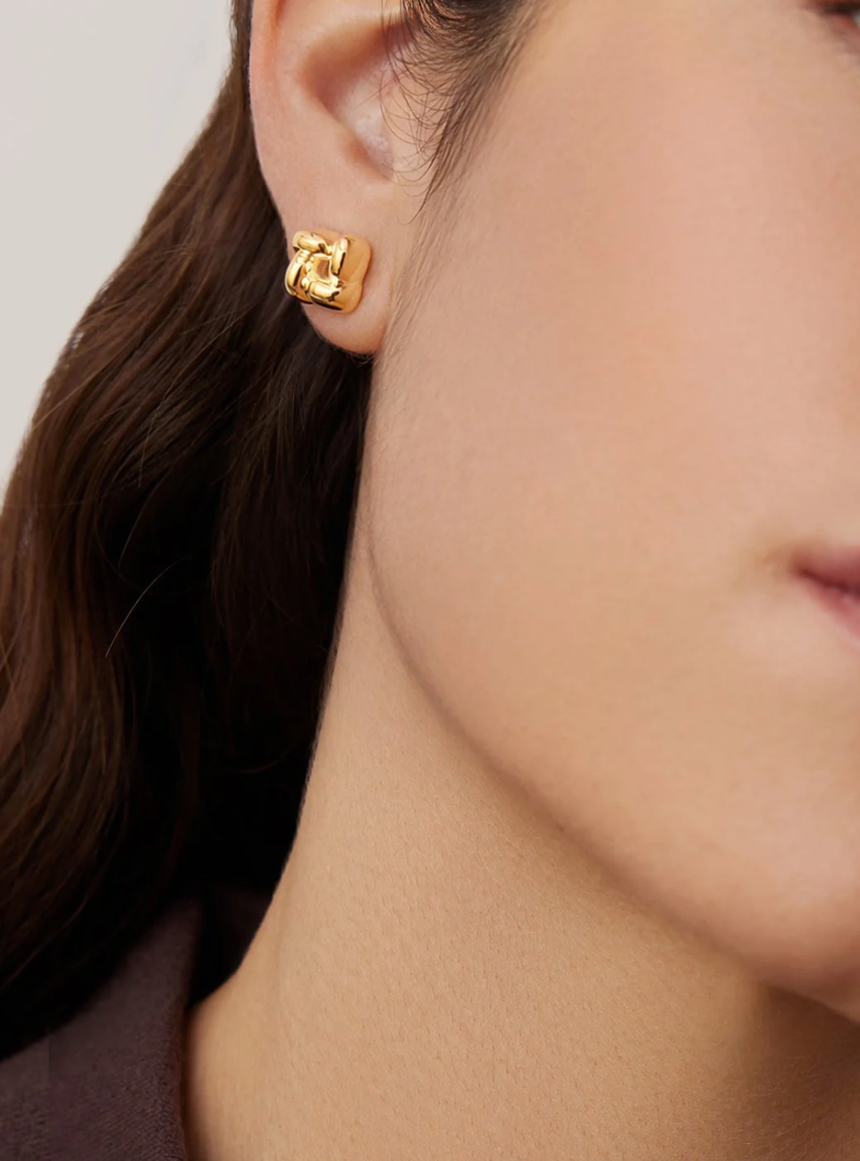JENNY BIRD GOLD MINI WOVEN SQUARE EARRINGS