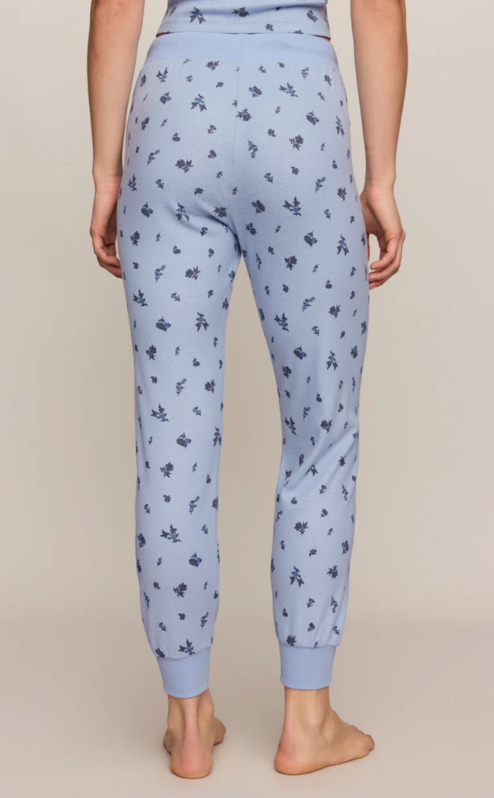 Z SUPPLY FLORAL THERMAL JOGGER