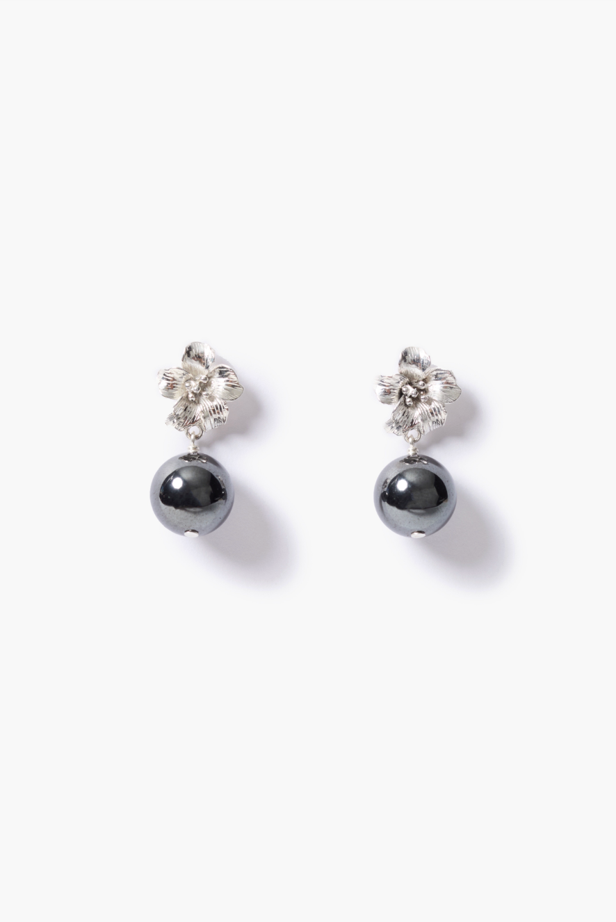 CHAN LUU FLOWER STUD W/ HEMATITE DROP