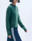 WHITE & WARREN CASHMERE CABLE CREWNECK