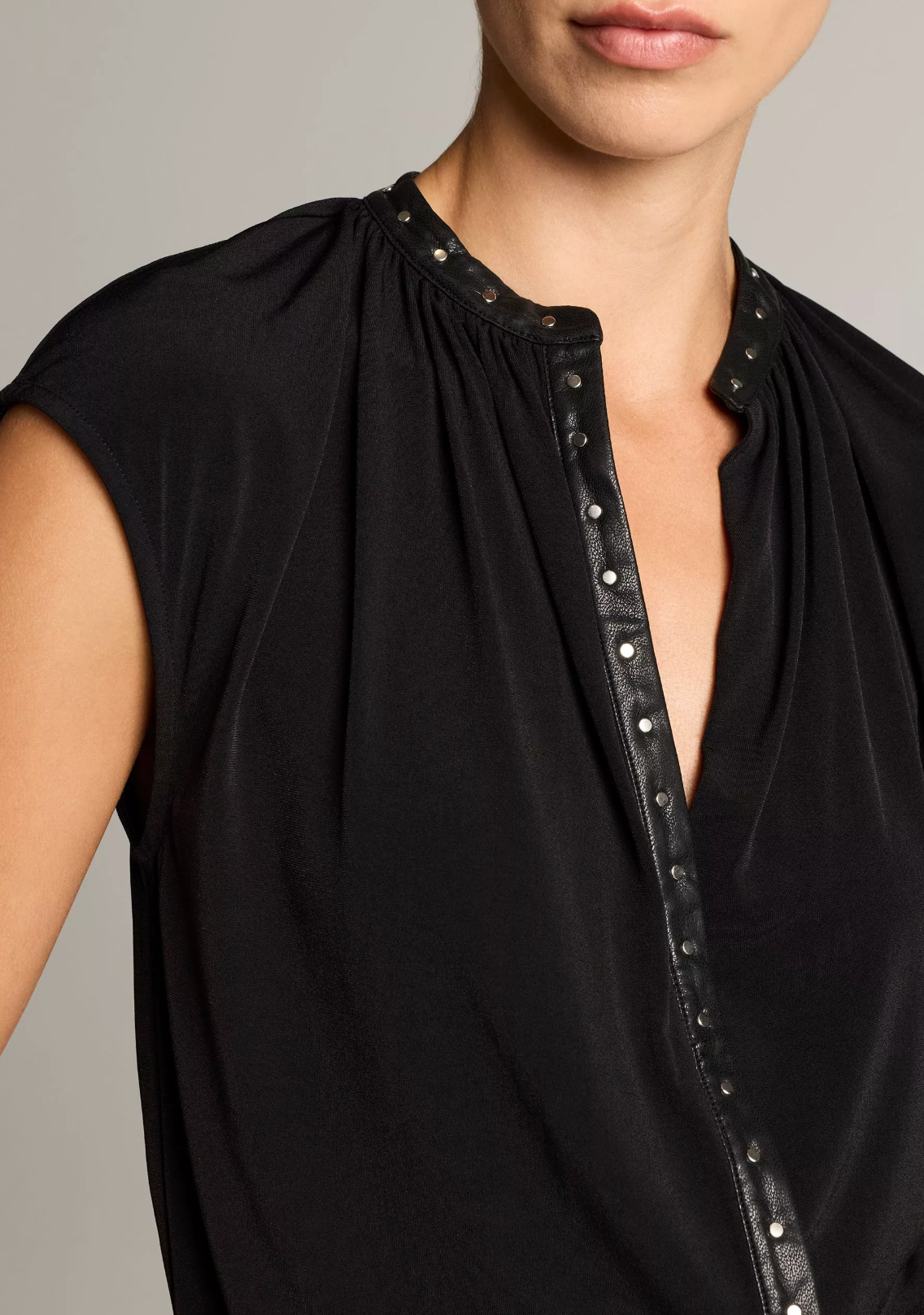 VINCE SLEEVELESS STUD DETAIL TOP