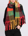 WONA PLAID PATTERNED FRINGE OBLONG SCARF