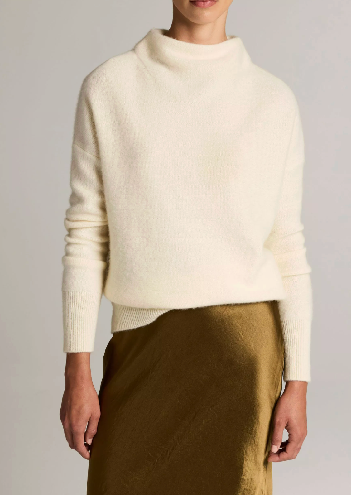 VINCE BOILED FUNNEL NECK PULLOVER