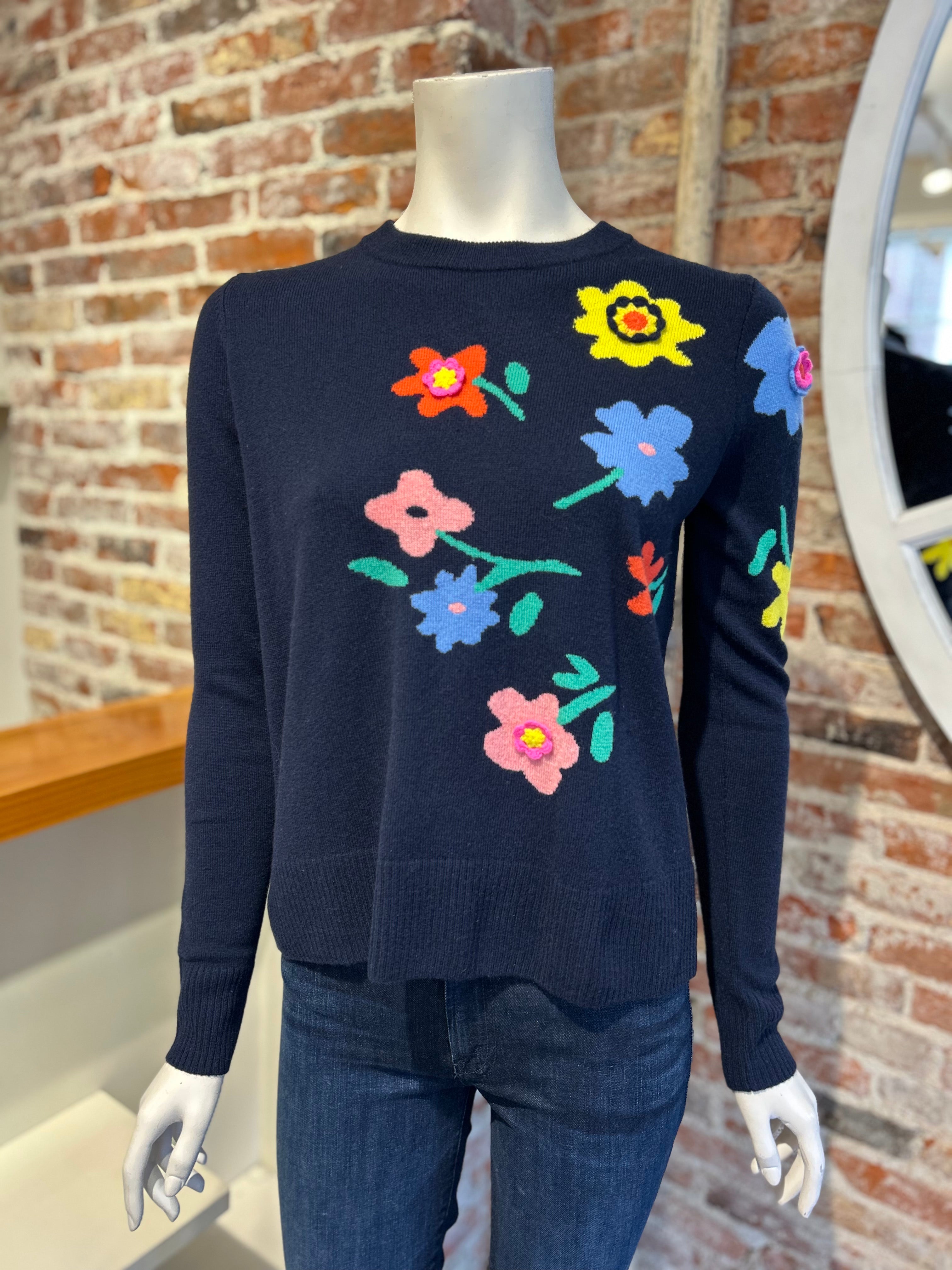 AUTUMN CASHMERE FLORAL CREW W/ CROCHET APPLIQUE