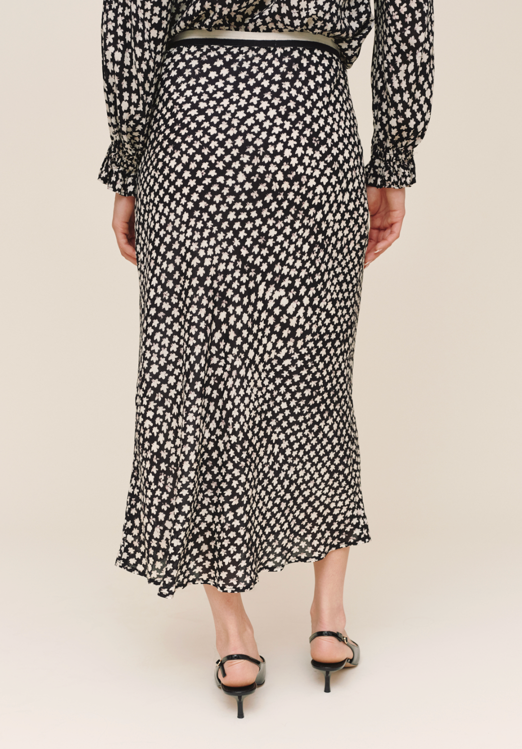 BELLA DAHL BIAS SKIRT WITH STRIPE ELASTIC WAISTBAND