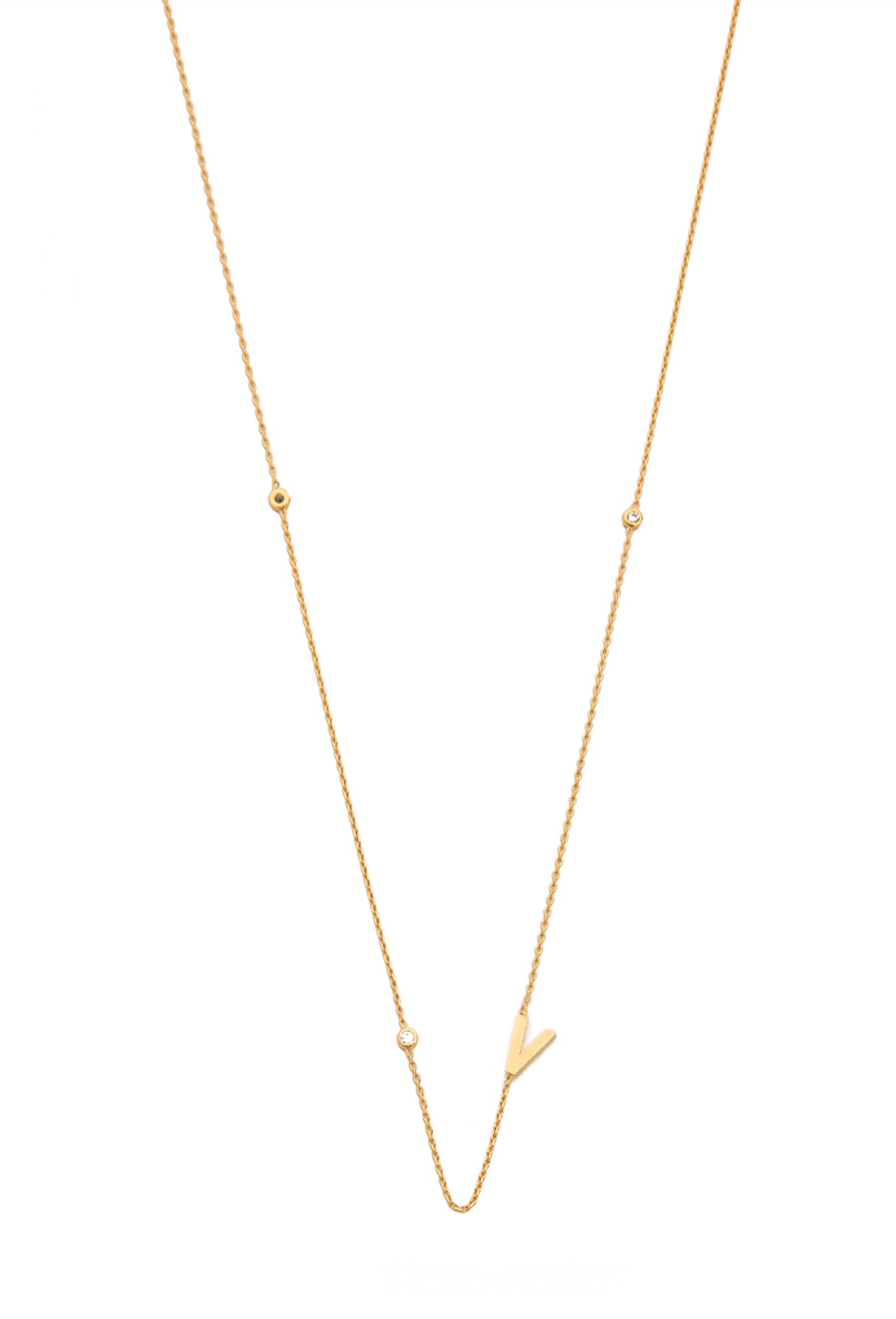 TAI INITIAL NECKLACE - V