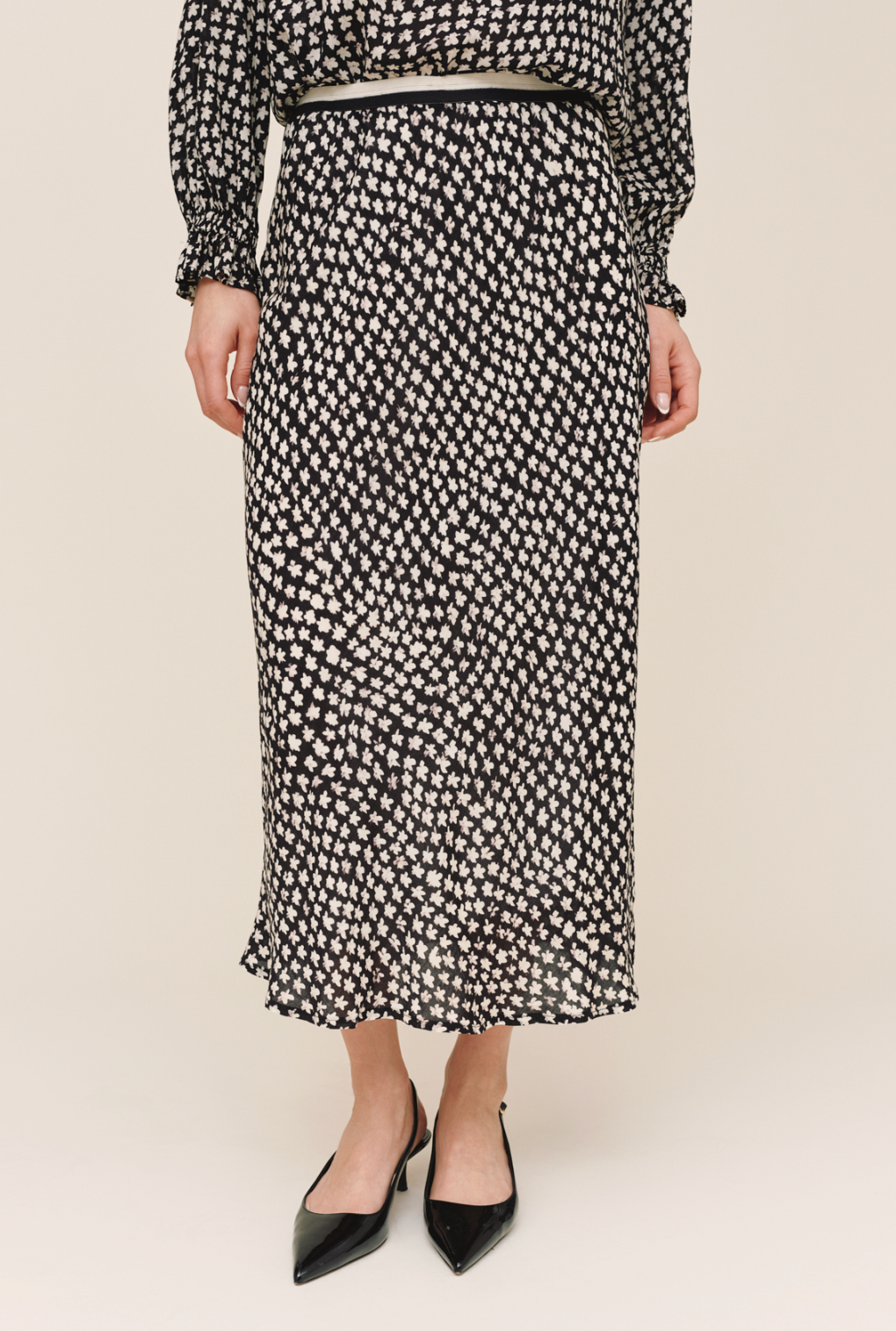 BELLA DAHL BIAS SKIRT WITH STRIPE ELASTIC WAISTBAND