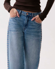 PISTOLA LEXI MID RISE BOWED STRAIGHT