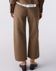 AMO EASY ARMY SLOUCH CROP