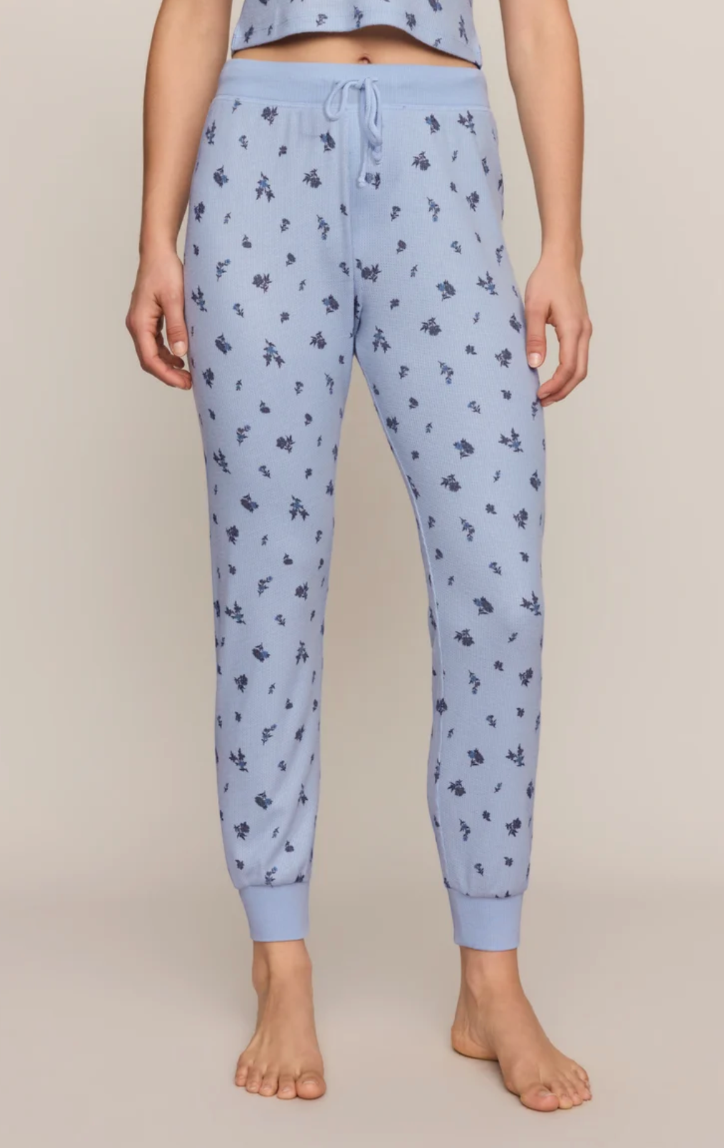 Z SUPPLY FLORAL THERMAL JOGGER