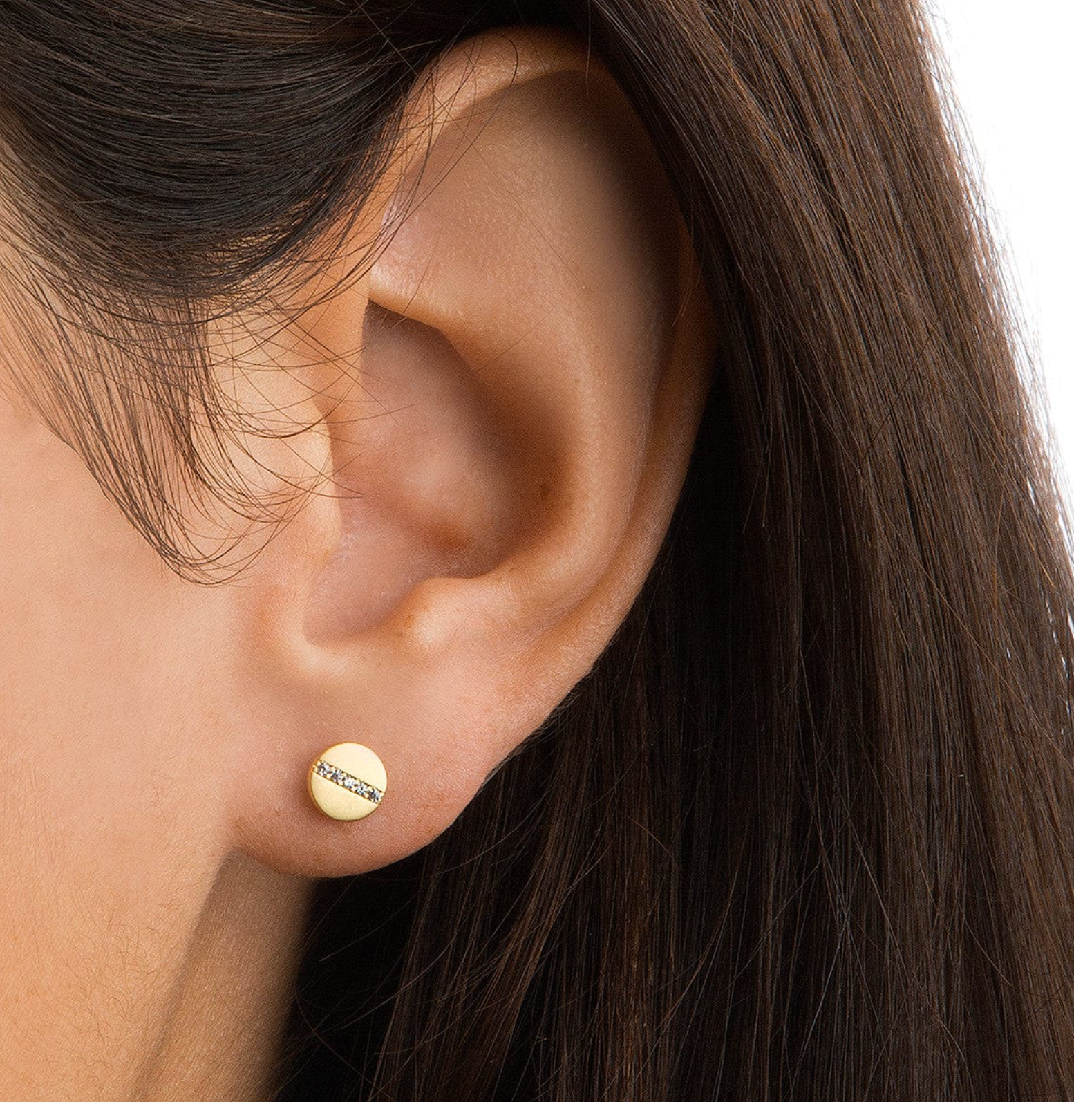 TAI VINTAGE CZ GOLD SCREW POST EARRING