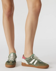 STEVE MADDEN VERDICT SNEAKER