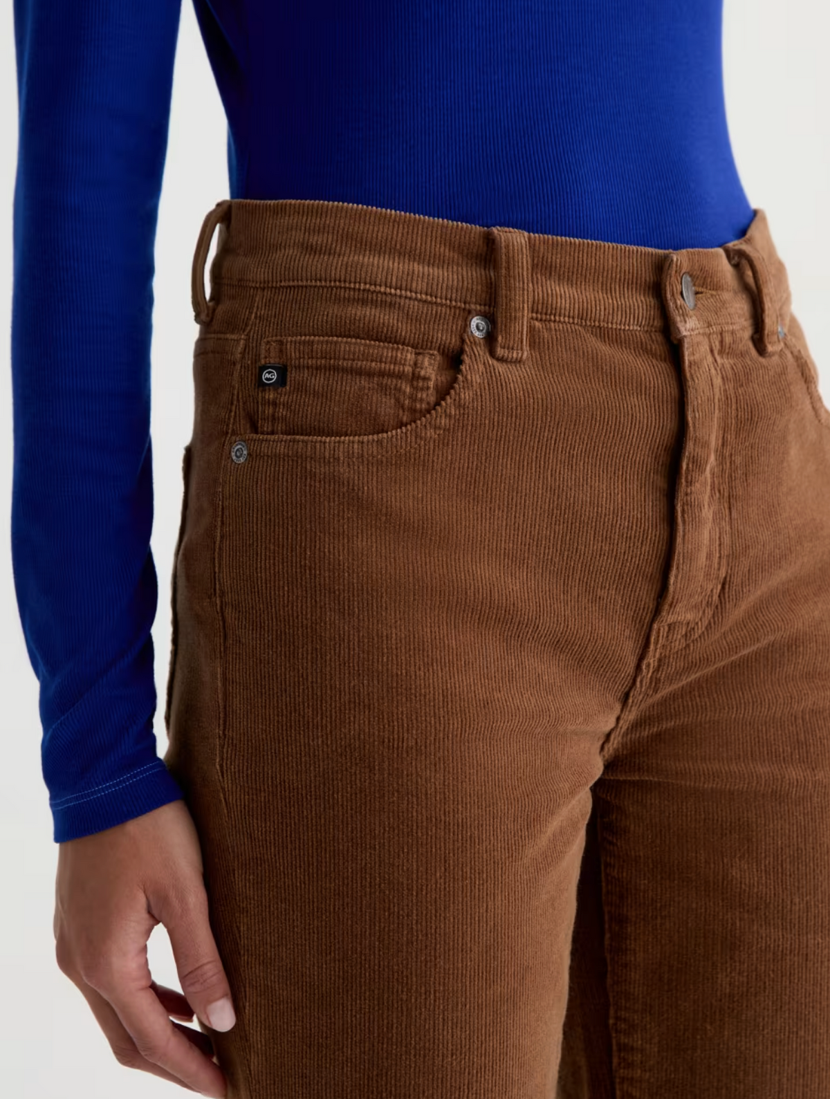 AG BRINLEY MID-RISE STRAIGHT CORDUROY