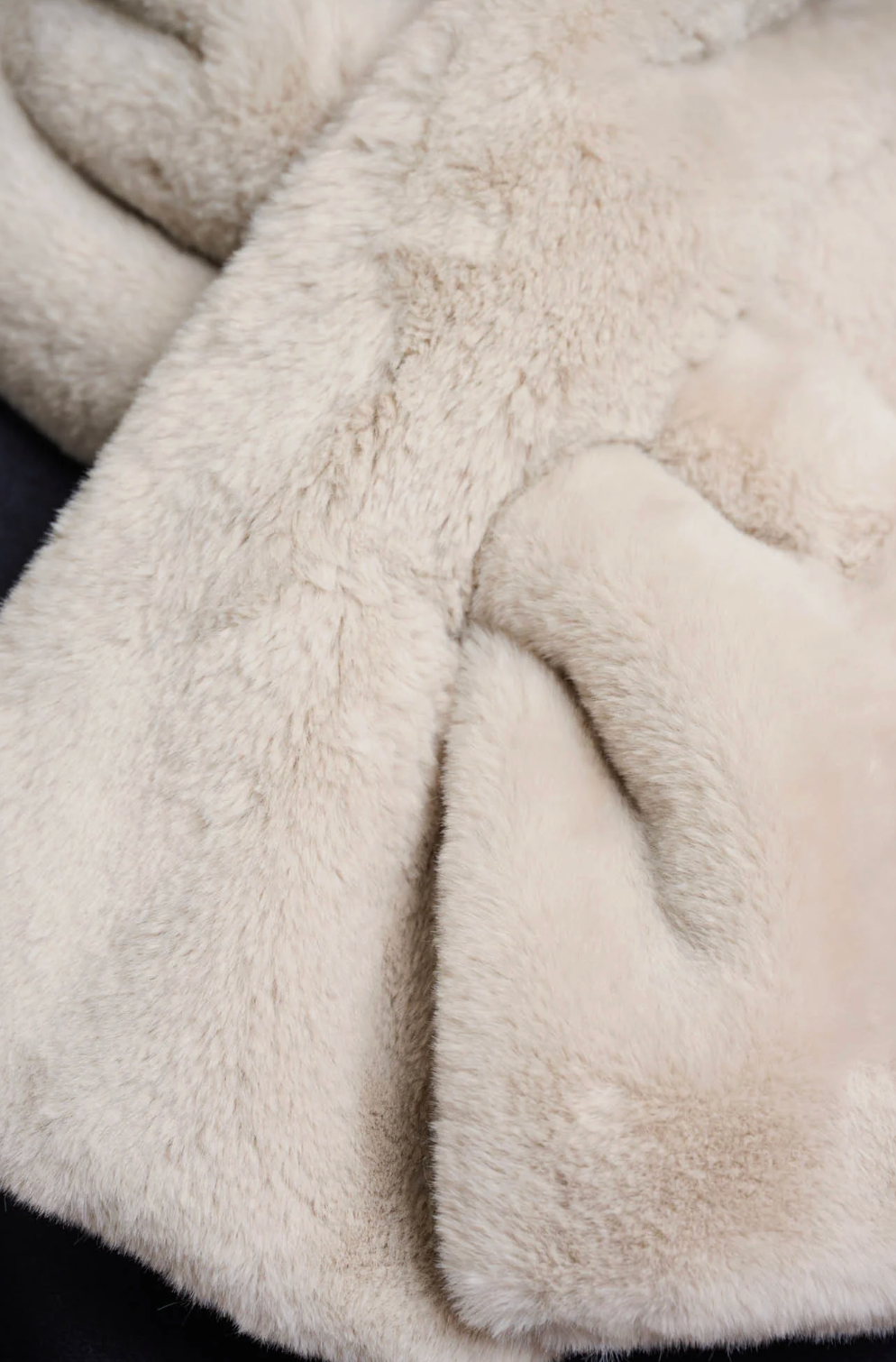 RINO &amp; PELLE STIP FAUX FUR SCARF
