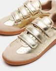 STEVE MADDEN MOMENTUM SNEAKER