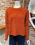 AUTUMN CASHMERE LINKS STITCH RAGLAN SHIRTTAIL CREW