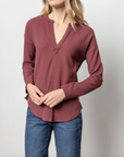 LILLA P ROUNDED HEM SPLIT NECK