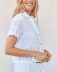 BELLA DAHL SHORT SLEEVE EMBROIDERED BUTTON DOWN