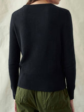Load image into Gallery viewer, WHITE + WARREN LONG SLEEVE CLASSIC CREW SWEATER
