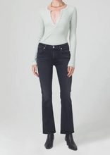 Load image into Gallery viewer, CITIZENS OF HUMANITY EMANNUELLE  LOW RISE BOOTCUT BLACK INK
